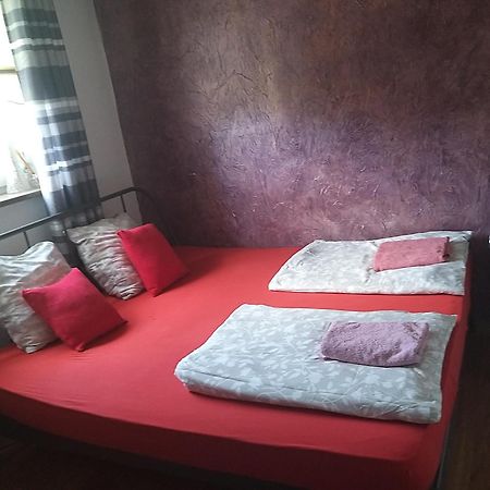 Agroturystyka "Jagap" Oaza Spokoju Dzierżoniów Zimmer foto